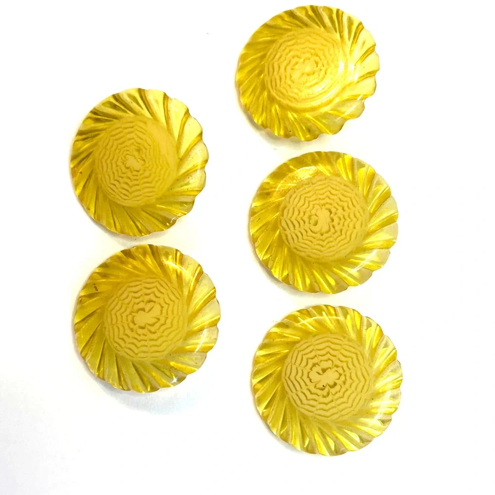 Vintage Lucite Yellow Swirl Design‎ Shank Buttons Set of 5 HTF RARE